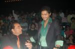 Shreyas Talpade, Dharmendra on the sets of India_s got talent in Filmcity on 29th Aug 2011 (22).JPG
